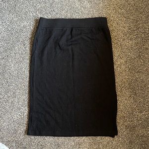 Black pencil skirt